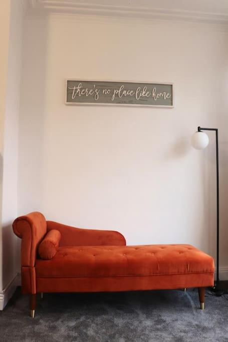 Charming 3 Bedroom Property Free Wifi & Parking 리즈 외부 사진